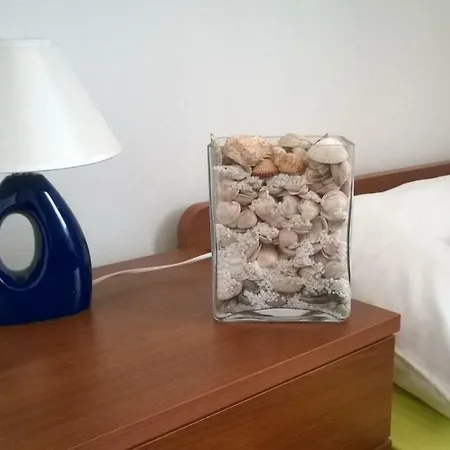 Mirjam Apartment *