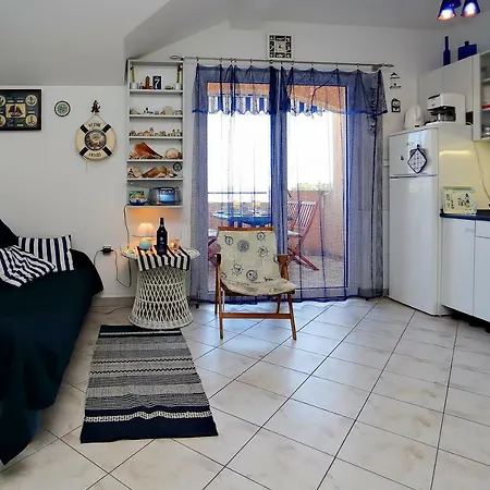 Mirjam Apartament