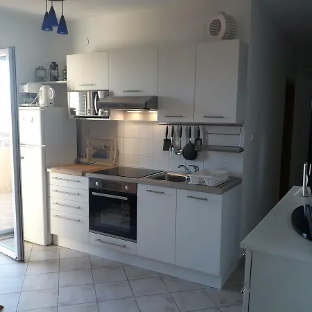 Apartment Mirjam *